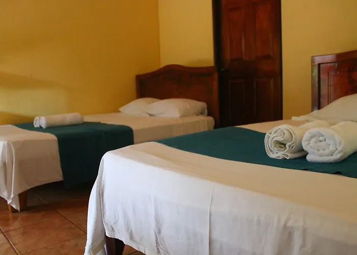 Cabinas Loma Clara * Playa Bejuco (Guanacaste)