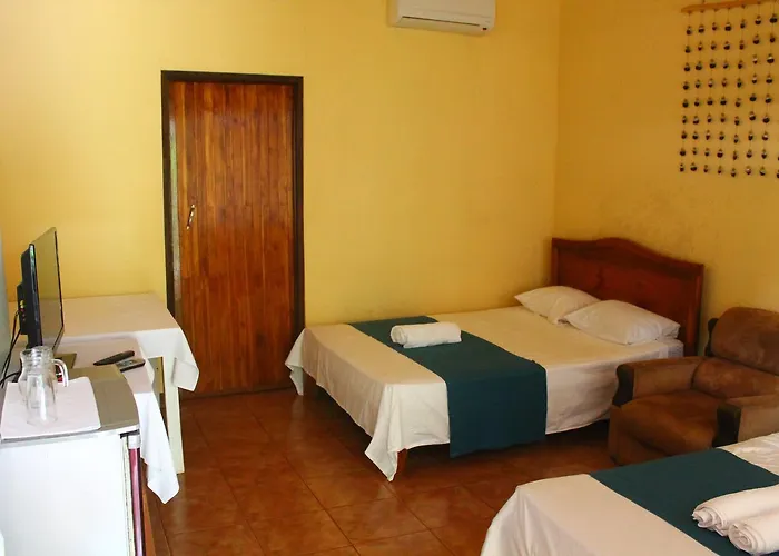 Lodge Cabinas Loma Clara *