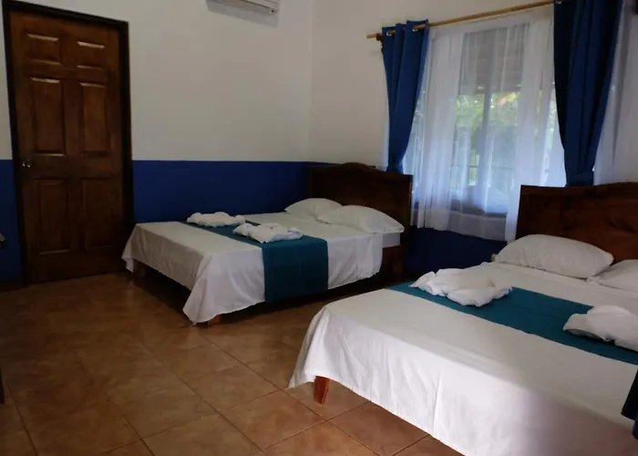 Cabinas Loma Clara * Playa Bejuco (Guanacaste)